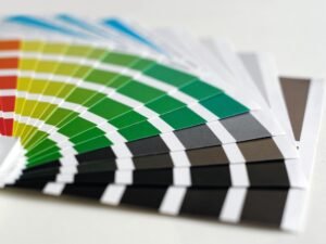 400 GSM With Matt Lamination Round Corner Size: 9x5.5cm