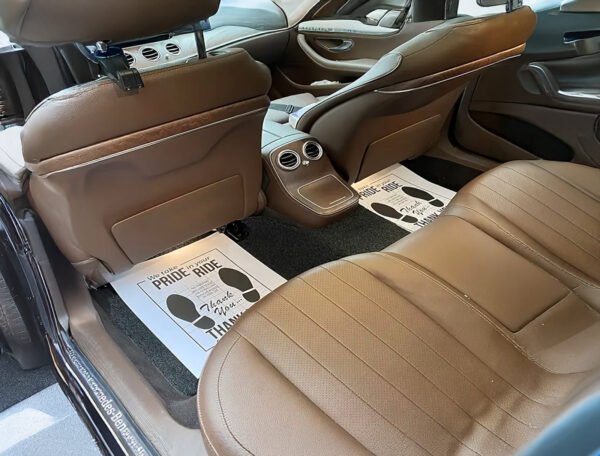 90 GSM Glossy Paper Car Mat 2 Color Size 34x48 cm - Image 4